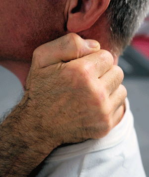 Grasping a neck without using the thumb.